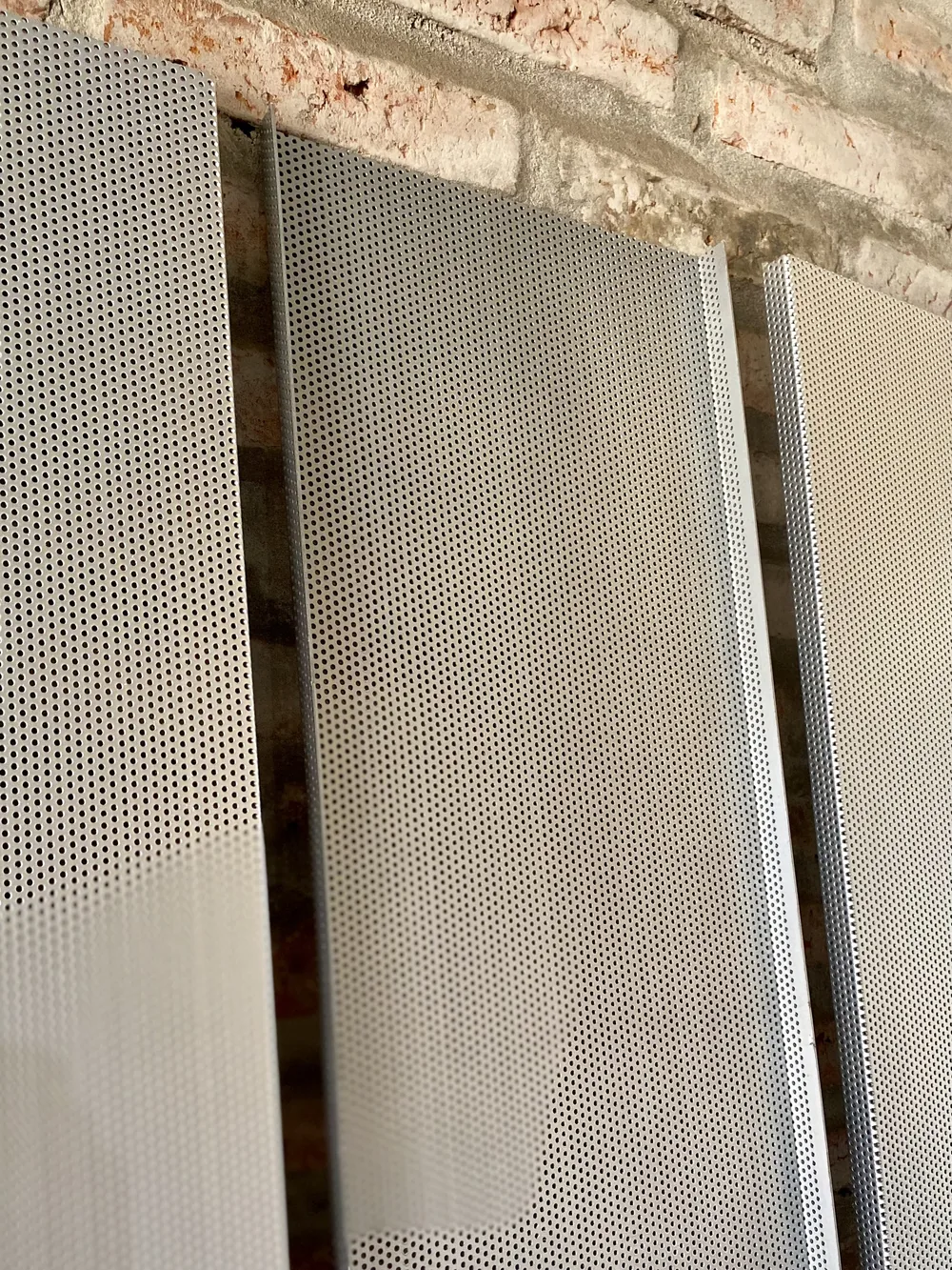 Placas perforadas de chapa doble decapada