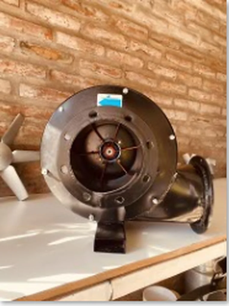 Ventilador centrífugo visto de frente, con la boca de aspiración