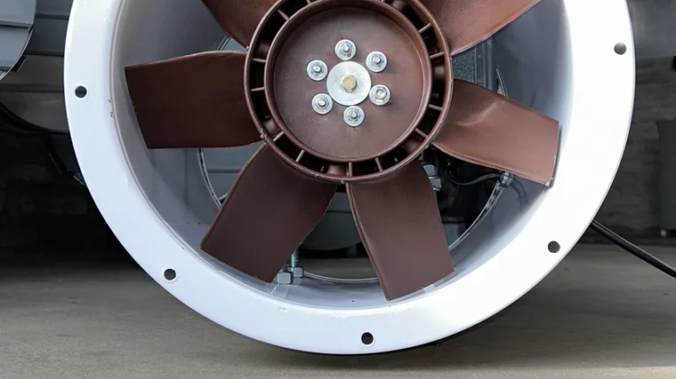 Ventilador axial
